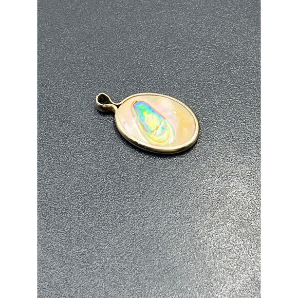 10k Yellow Gold Oval Bezel Setting Natural Abalone MOP Iridescent Pendant - Picture 4 of 9